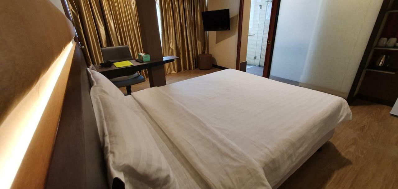 The Capital Residence Suites Bandar Seri Begawan Kültér fotó