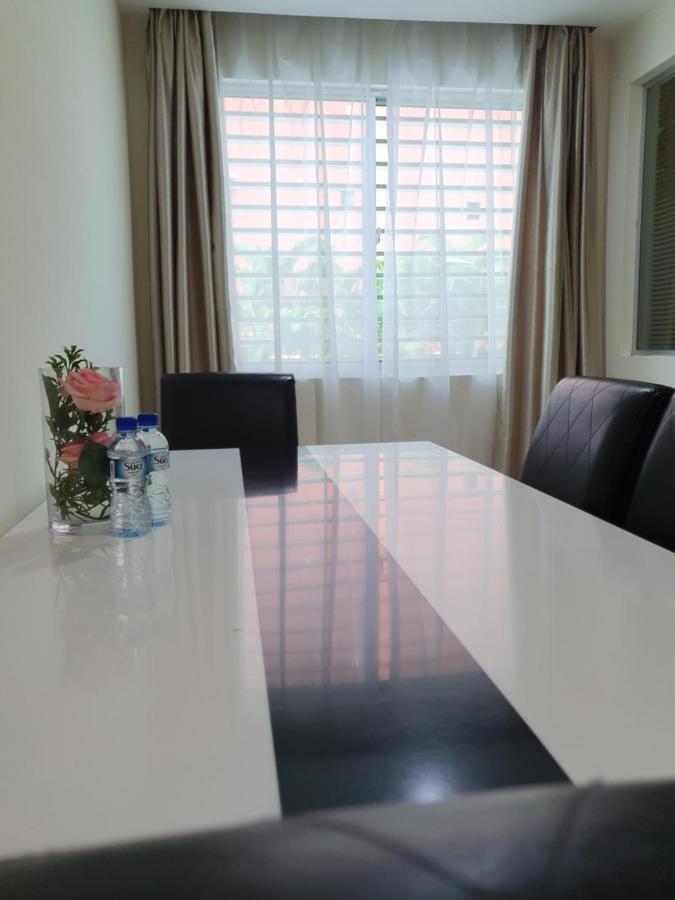 The Capital Residence Suites Bandar Seri Begawan Kültér fotó